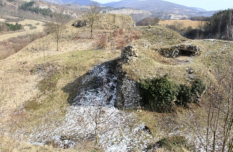 Zřícenina Hradu Tetín, Czech Republic (Czechia)